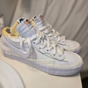 NEW Nike White and Cream Sneakers